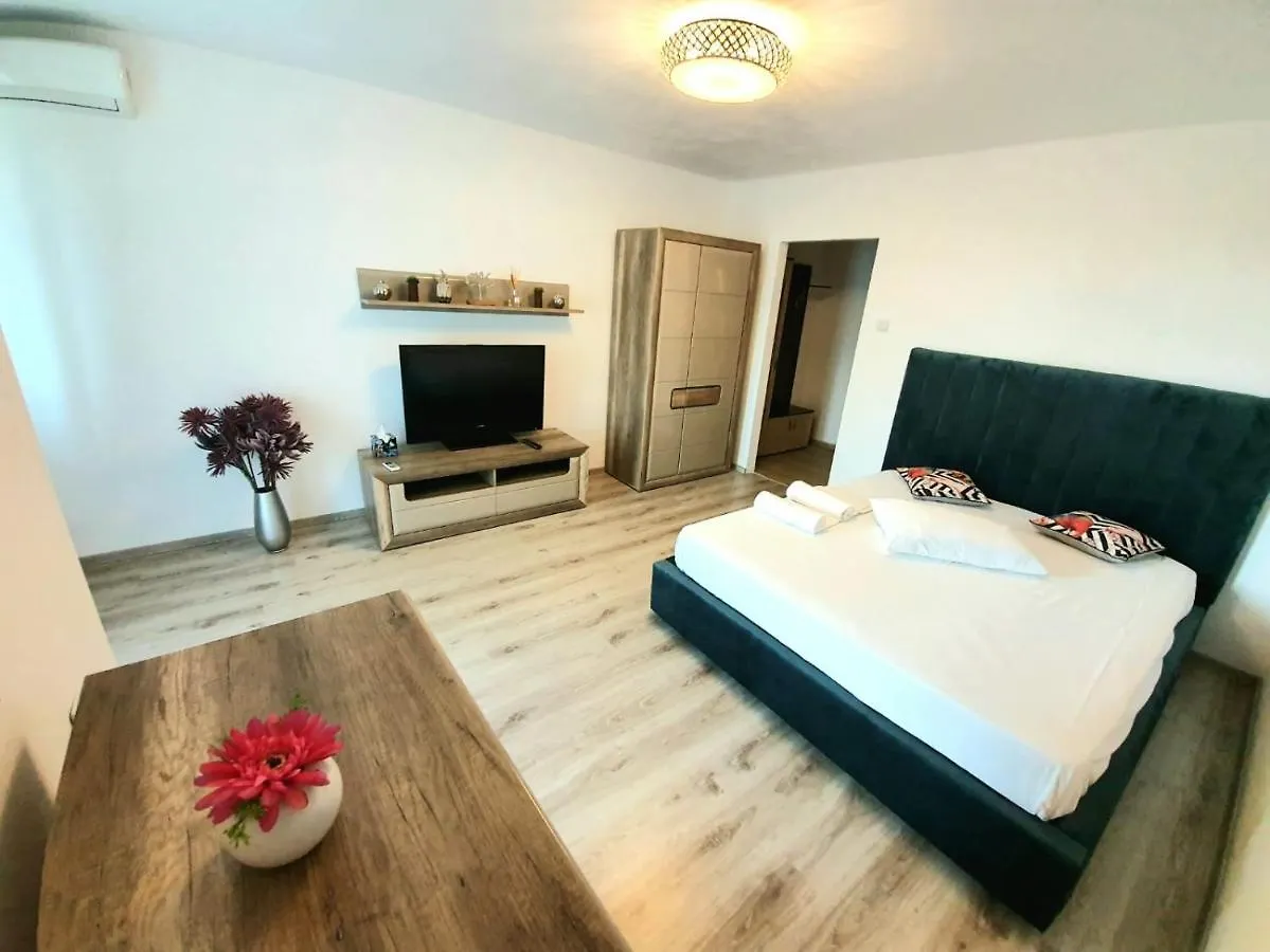 Apartment Garsoniera-Studio Oxygen-40Mp Nou Direct In Plaminul Verde Al Parcului National ! Parcare Privata Doar Cu Rezervare In Limita Locurilor Disponibile ! Proprietate In Regim Hoteliep - Nu Are Bucatarie ! Bucharest